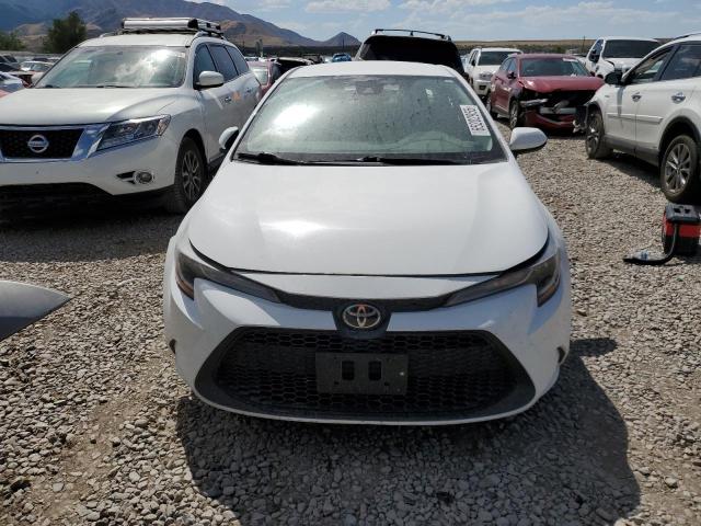5YFEPMAE1MP248806 - 2021 TOYOTA COROLLA LE WHITE photo 5