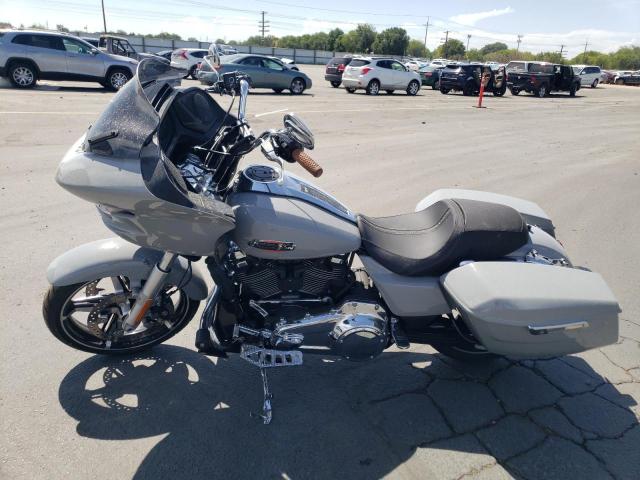 1HD1KH717RB661293 - 2024 HARLEY-DAVIDSON FLTRX GRAY photo 3