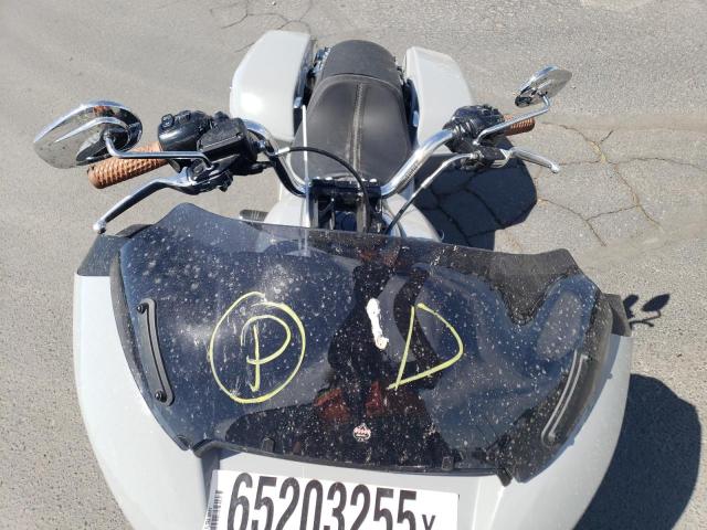 1HD1KH717RB661293 - 2024 HARLEY-DAVIDSON FLTRX GRAY photo 5