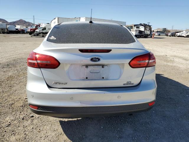 1FADP3F28FL363988 - 2015 FORD FOCUS SE SILVER photo 6