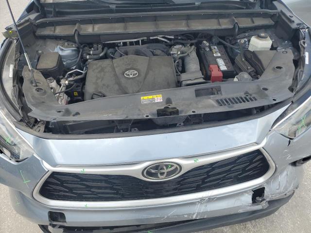 5TDGZRAH3MS060046 - 2021 TOYOTA HIGHLANDER XLE BLUE photo 12