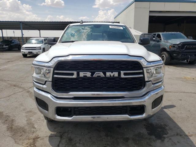 3C6UR4HJ5NG117563 - 2022 RAM 2500 TRADESMAN Ақ фото 5