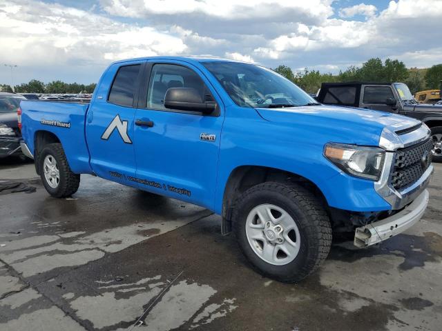 5TFUY5F14LX929112 - 2020 TOYOTA TUNDRA DOUBLE CAB SR/SR5 BLUE photo 4