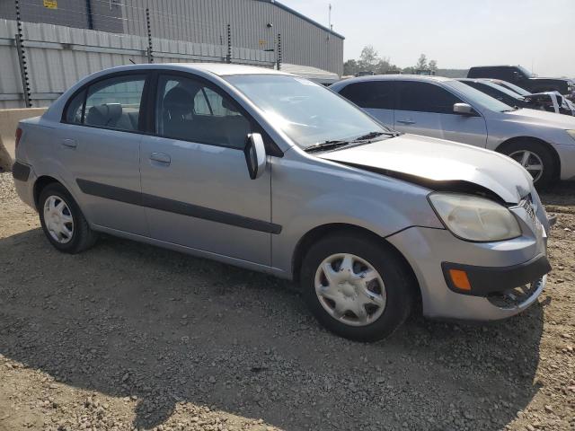 KNADE123276272831 - 2007 KIA RIO BASE SILVER photo 4