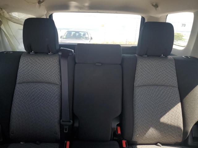 JTEEU5JR9R5306193 - 2024 TOYOTA 4RUNNER SR5 Silber Foto 10