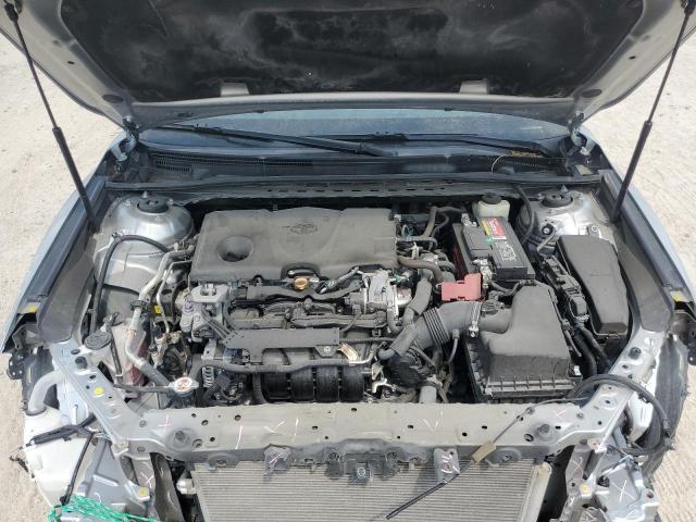 4T1B11HK1JU078892 - 2018 TOYOTA CAMRY L SILVER photo 11