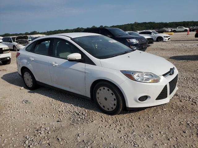 1FADP3F23EL356476 - 2014 FORD FOCUS SE WHITE photo 4