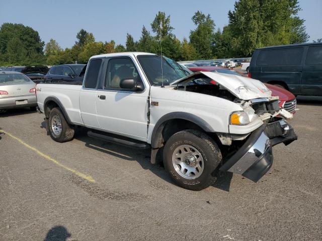 4F4ZR17V0XTM11581 - 1999 MAZDA B3000 CAB PLUS WHITE photo 4