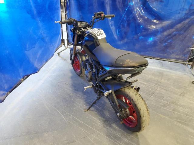 JKABRRJ12JDA10191 - 2018 KAWASAKI BR125 J GRAY photo 3