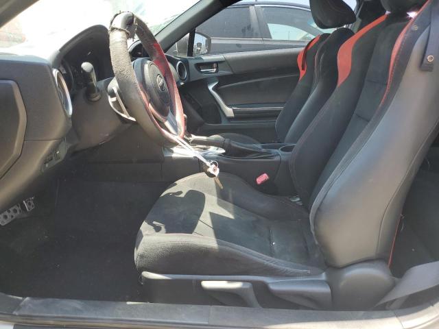 JF1ZNAA1XG8702690 - 2016 TOYOTA SCION FR-S WHITE photo 7