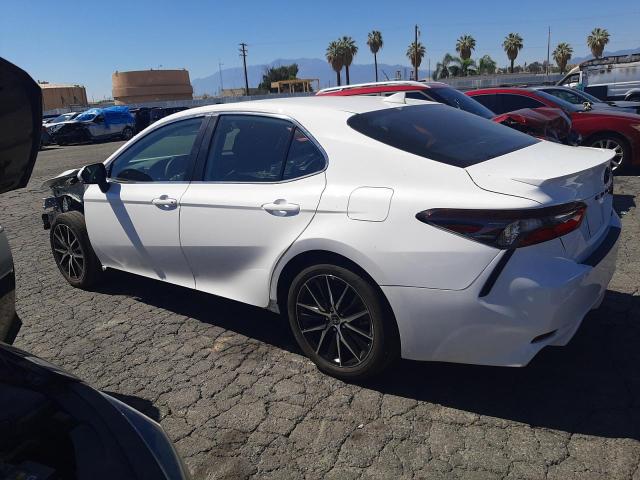 4T1T11AK7PU167826 - 2023 TOYOTA CAMRY SE NIGHT SHADE WHITE photo 2