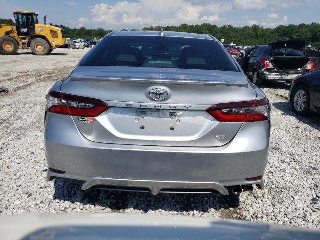 4T1G11AK5PU762854 - 2023 TOYOTA CAMRY SE NIGHT SHADE SILVER photo 6