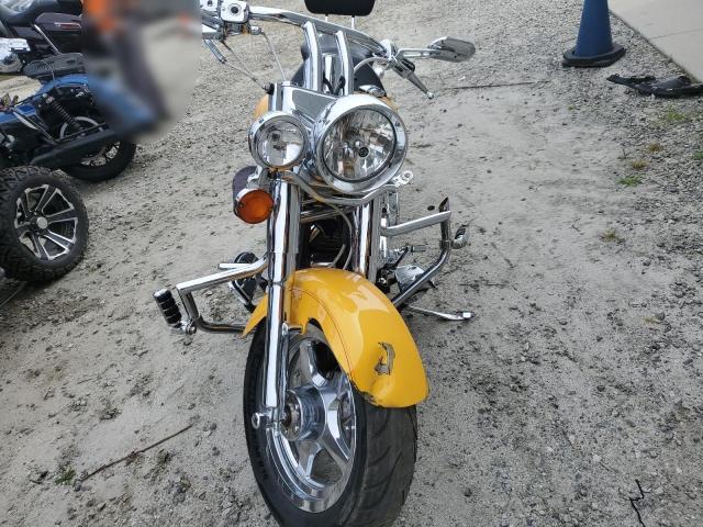 1HD1BXB196Y044844 - 2006 HARLEY-DAVIDSON FLSTFI YELLOW photo 2