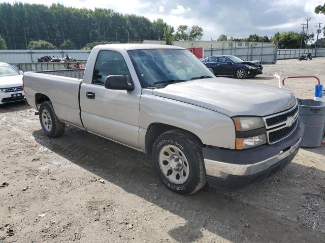3GCEC14XX7G240138 - 2007 CHEVROLET SILVERADO C1500 CLASSIC BEIGE photo 4