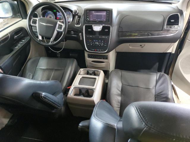 2A4RR8DG2BR783876 - 2011 CHRYSLER TOWN & COU TOURING L BEIGE photo 8