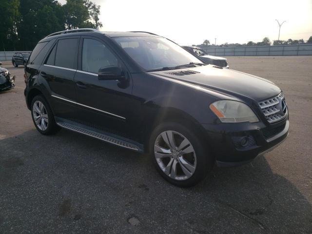 4JGBB8GB5BA630002 - 2011 MERCEDES-BENZ ML 350 4MATIC BLACK photo 4