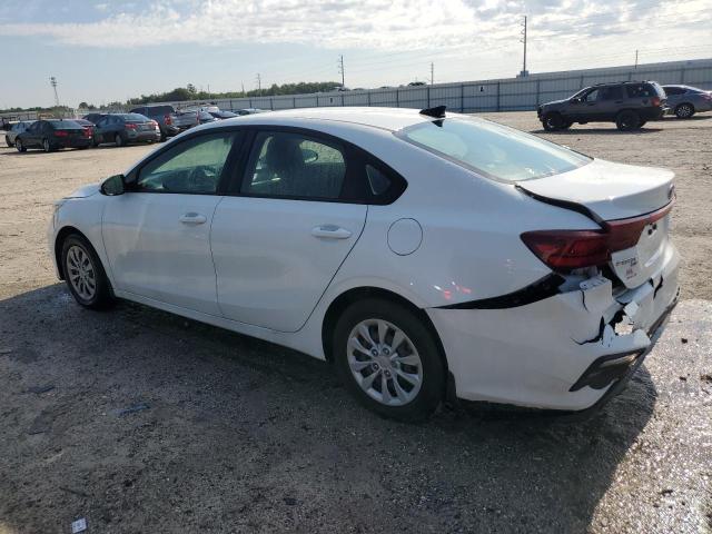 3KPF24AD9ME374343 - 2021 KIA FORTE FE WHITE photo 2