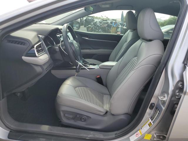 4T1B11HK9JU089512 - 2018 TOYOTA CAMRY L SILVER photo 7