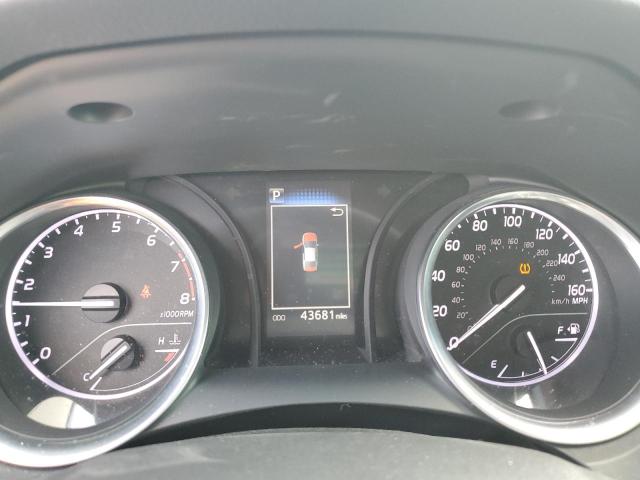 4T1B11HK9JU089512 - 2018 TOYOTA CAMRY L SILVER photo 9