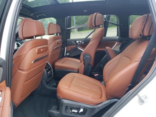 5UX33EM00S9X73981 - 2025 BMW X7 M60I WHITE photo 10