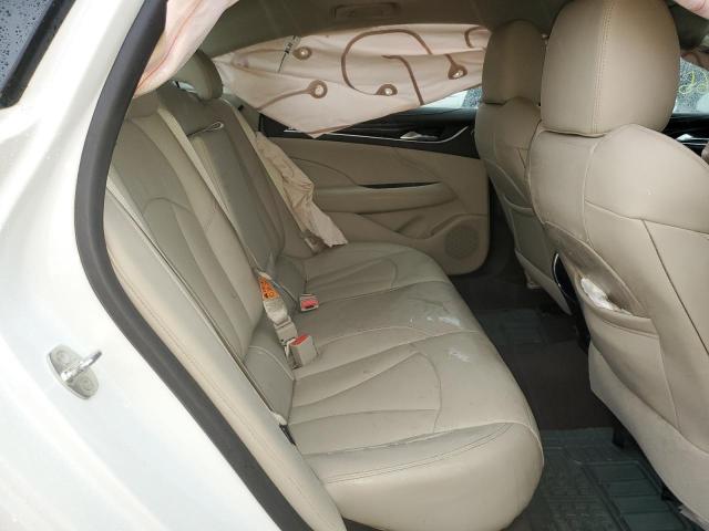 1G4ZP5SS0HU137258 - 2017 BUICK LACROSSE ESSENCE თეთრი ფოტო 6