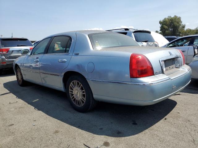 1LNHM82W07Y606820 - 2007 LINCOLN TOWN CAR SIGNATURE LIMITED BLUE photo 2