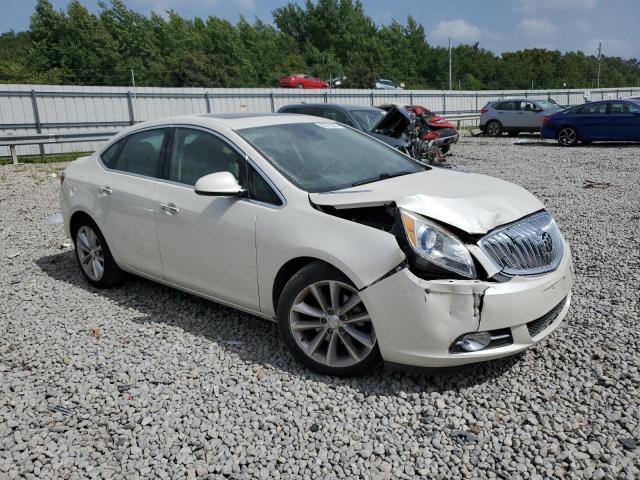 1G4PS5SK4G4127319 - 2016 BUICK VERANO WHITE photo 4