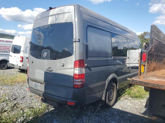 WD4PE8CC2D5728745 - 2013 MERCEDES-BENZ SPRINTER 2500 GRAY photo 3