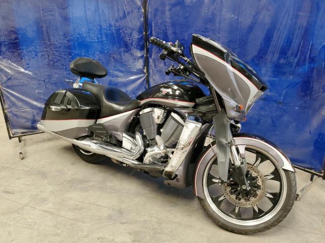 5VPYW36N7F3046259 - 2015 VICTORY MOTORCYCLES MAGNUM BLACK photo 1