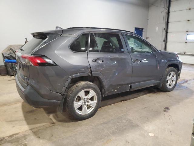 2T3B1RFV3KW060074 - 2019 TOYOTA RAV4 LE ნაცრისფერი ფოტო 3