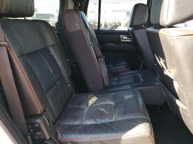 5LMFU27518LJ12241 - 2008 LINCOLN NAVIGATOR თეთრი ფოტო 11