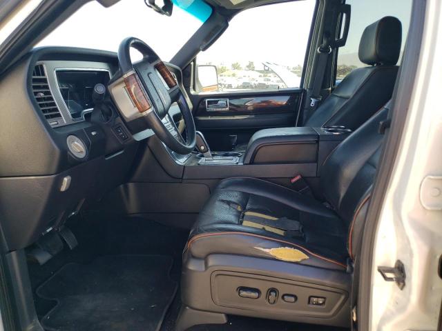 5LMFU27518LJ12241 - 2008 LINCOLN NAVIGATOR თეთრი ფოტო 7
