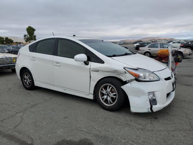 JTDKN3DU2A5207910 - 2010 TOYOTA PRIUS თეთრი ფოტო 4