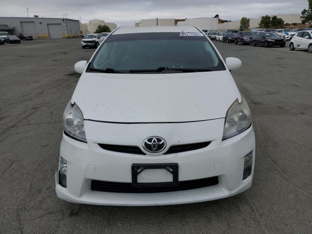 JTDKN3DU2A5207910 - 2010 TOYOTA PRIUS თეთრი ფოტო 5