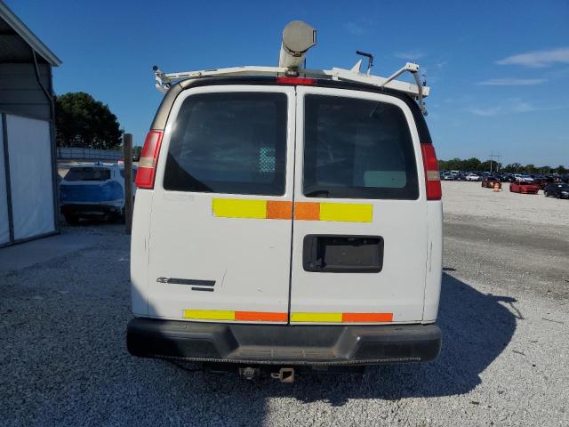 1GCWGFCA4D1904088 - 2013 CHEVROLET EXPRESS G2 WHITE photo 6