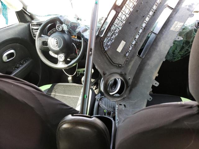 KNDJP3A58E7730295 - 2014 KIA SOUL + GREEN photo 8