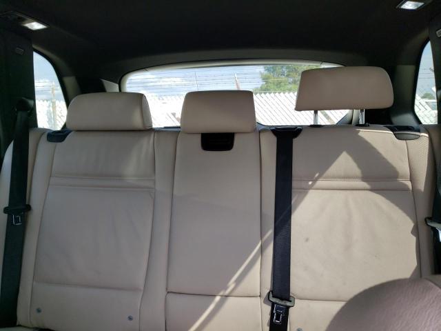 5UXZW0C53BL655234 - 2011 BMW X5 XDRIVE35D SILVER photo 10