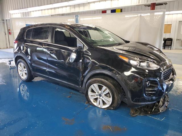 KNDPMCAC9J7405697 - 2018 KIA SPORTAGE LX BLACK photo 4