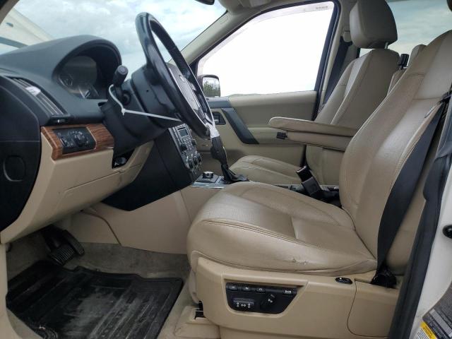 SALFT2BN0AH185300 - 2010 LAND ROVER LR2 HSE TECHNOLOGY WHITE photo 7