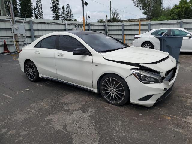 WDDSJ4EB6JN520320 - 2018 MERCEDES-BENZ CLA 250 Белый фото 4