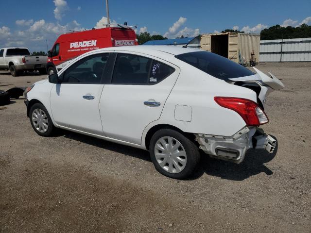 3N1CN7AP0KL805315 - 2019 NISSAN VERSA S WHITE photo 2