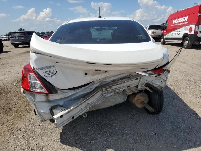 3N1CN7AP0KL805315 - 2019 NISSAN VERSA S WHITE photo 6