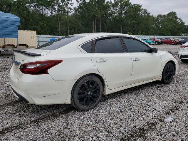 1N4AL3AP5HC284671 - 2017 NISSAN ALTIMA 2.5 白色 照片 3
