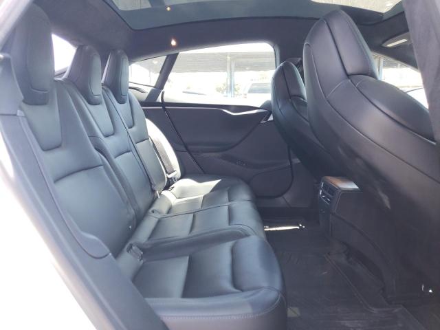 5YJSA1E24JF290686 - 2018 TESLA MODEL S თეთრი ფოტო 10