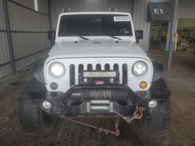 1C4BJWDG5DL679980 - 2013 JEEP WRANGLER U SPORT Blanc photo 5