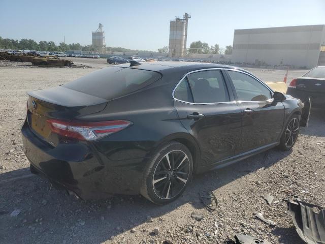 4T1BZ1HK3KU029235 - 2019 TOYOTA CAMRY XSE BLACK photo 3