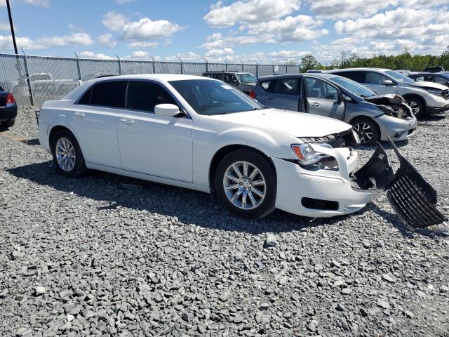 2C3CCAAG1EH175239 - 2014 CHRYSLER 300 WHITE photo 4