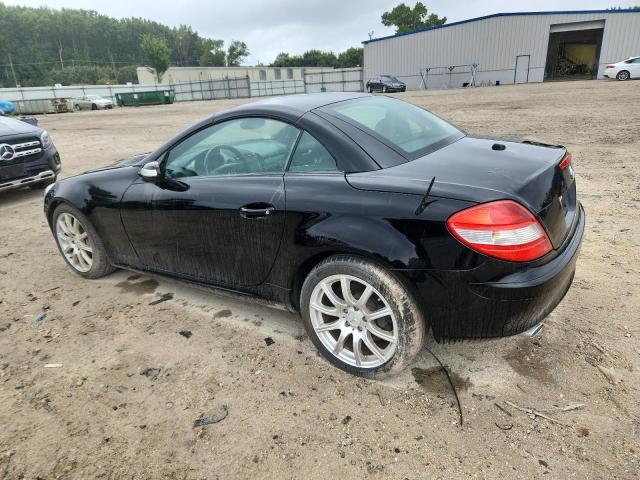 WDBWK56FX7F148904 - 2007 MERCEDES-BENZ SLK 350 BLACK photo 2