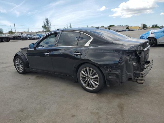 JN1EV7AP8JM351344 - 2018 INFINITI Q50 LUXE BLACK photo 2