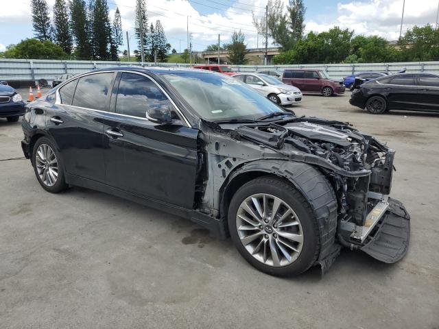 JN1EV7AP8JM351344 - 2018 INFINITI Q50 LUXE BLACK photo 4